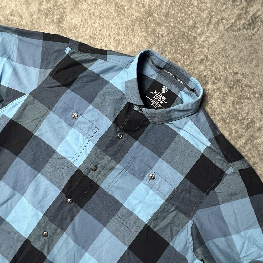 Kuhl Mens M Blue Black Plaid Short Sleeve Tapered Fit Hiking Shirt